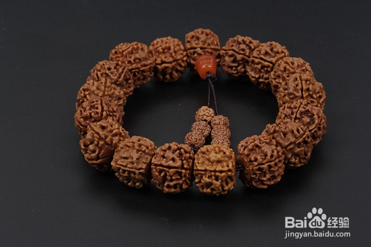 尼泊尔六瓣金刚菩提子辨别真假的方法