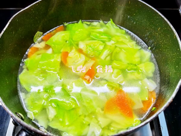 川香酸辣卷心菜炒肥牛卷