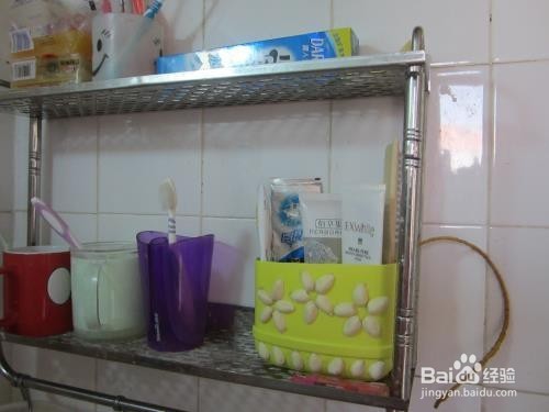 洗洁精瓶子制作洗漱用品收纳盒