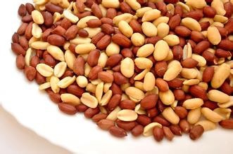 如何制作简单的花生糖?