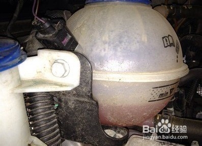 大众宝来防冻液怎么换