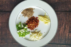 懒人酸汤面的制作方法