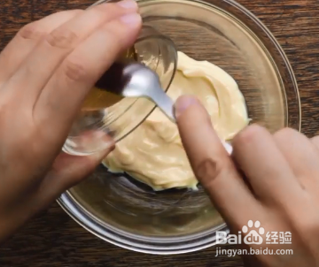 日式炸鸡米饭汉堡