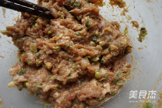 香炸藕盒的做法