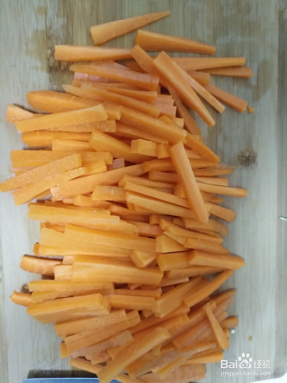 怎样做出好吃的青椒炒胡萝卜