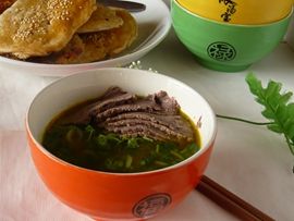 咖喱牛肉粉丝汤