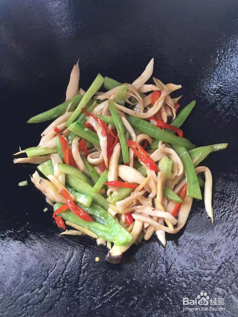 极味家常菜：杏鲍菇炒黄瓜