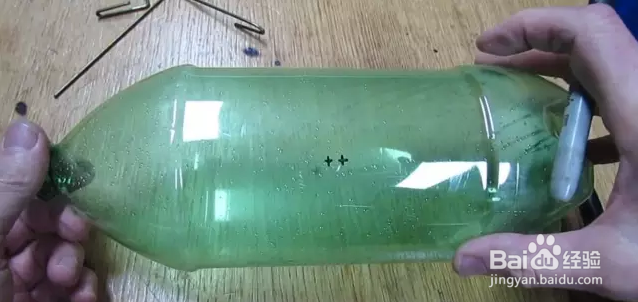 如何用饮料瓶做捕鼠器?