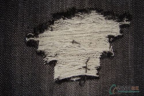 怎样DIY破洞牛仔裤