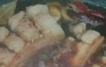 家常秘制红烧肉的做法