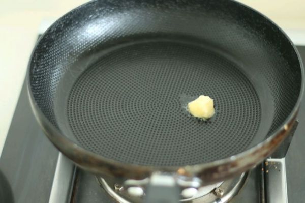 花生酱香蕉三明治