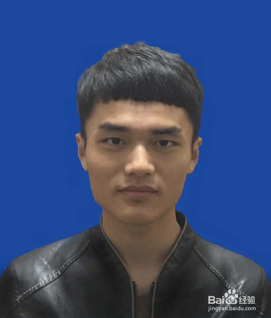 如何用Photoshop给自己扣出证件照