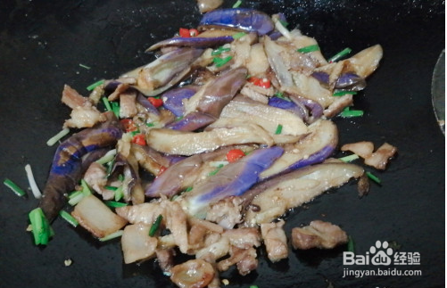 五花肉烧茄子的做法