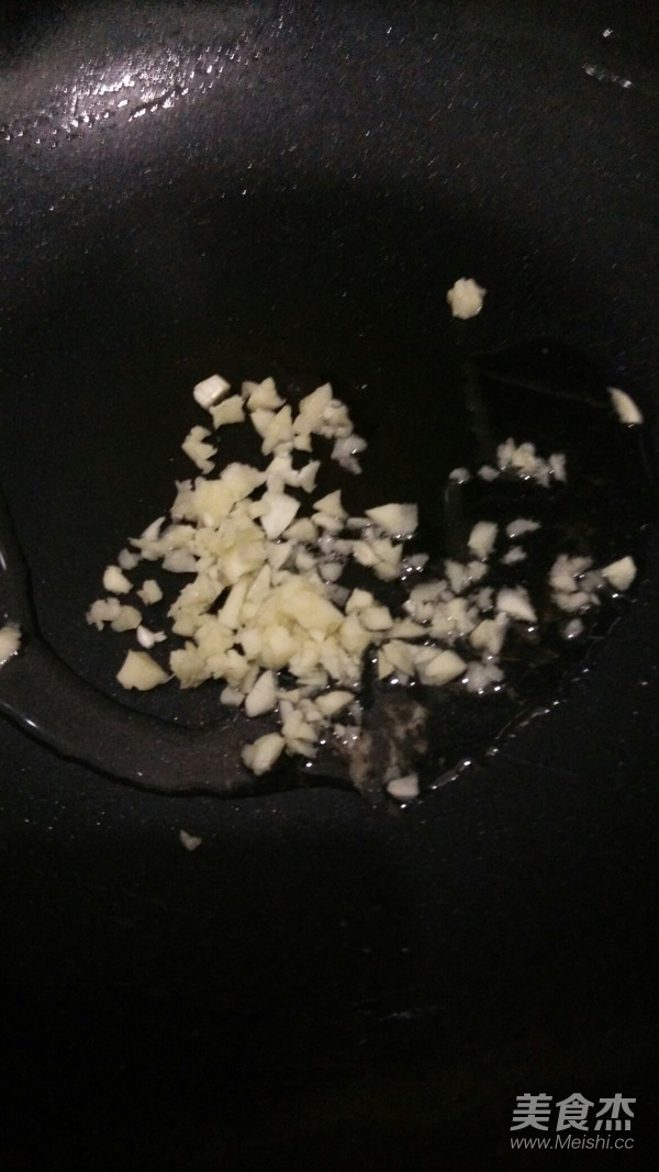 杂菇炒豌豆的做法