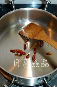 夏日爽口开胃菜－－酸辣藕丁