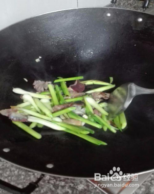 客家菜鸡肉炒荷兰豆的做法