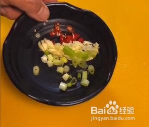 辣焖豆腐的做法