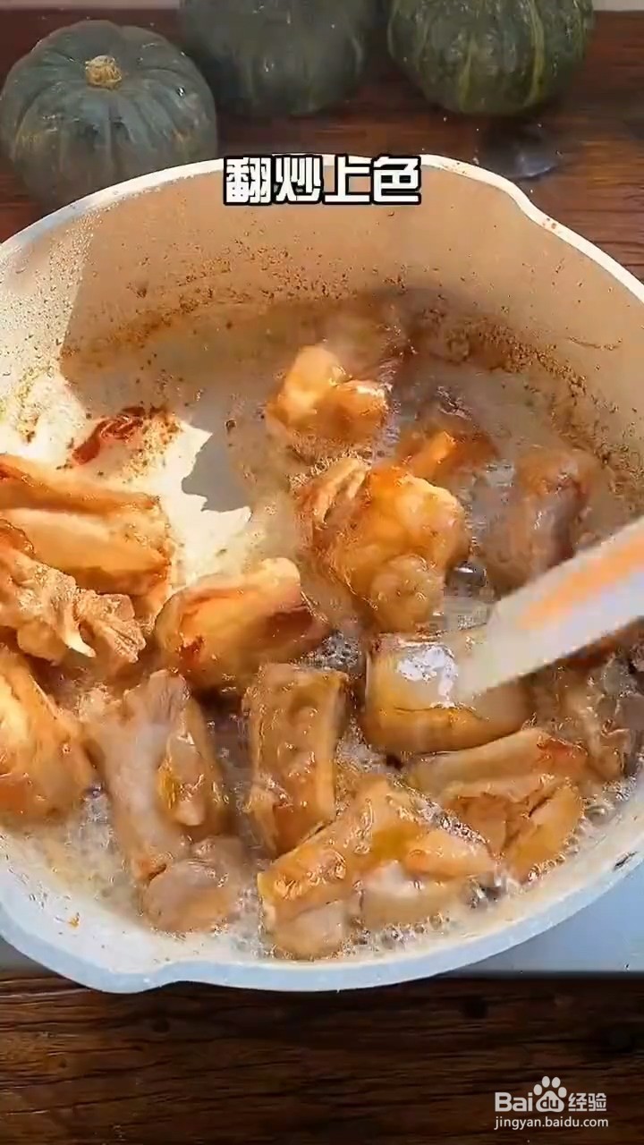 如何自制美味好吃的可乐排骨