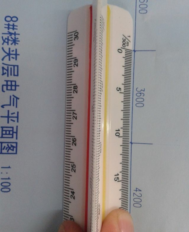 三棱比例尺怎么用的