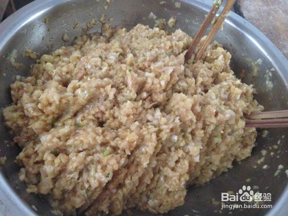 随着婴儿月龄的增长怎么添加辅食