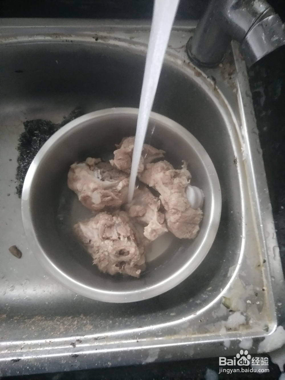 藤椒味酱大骨头