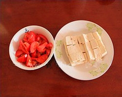 西红柿娃娃菜炒豆腐