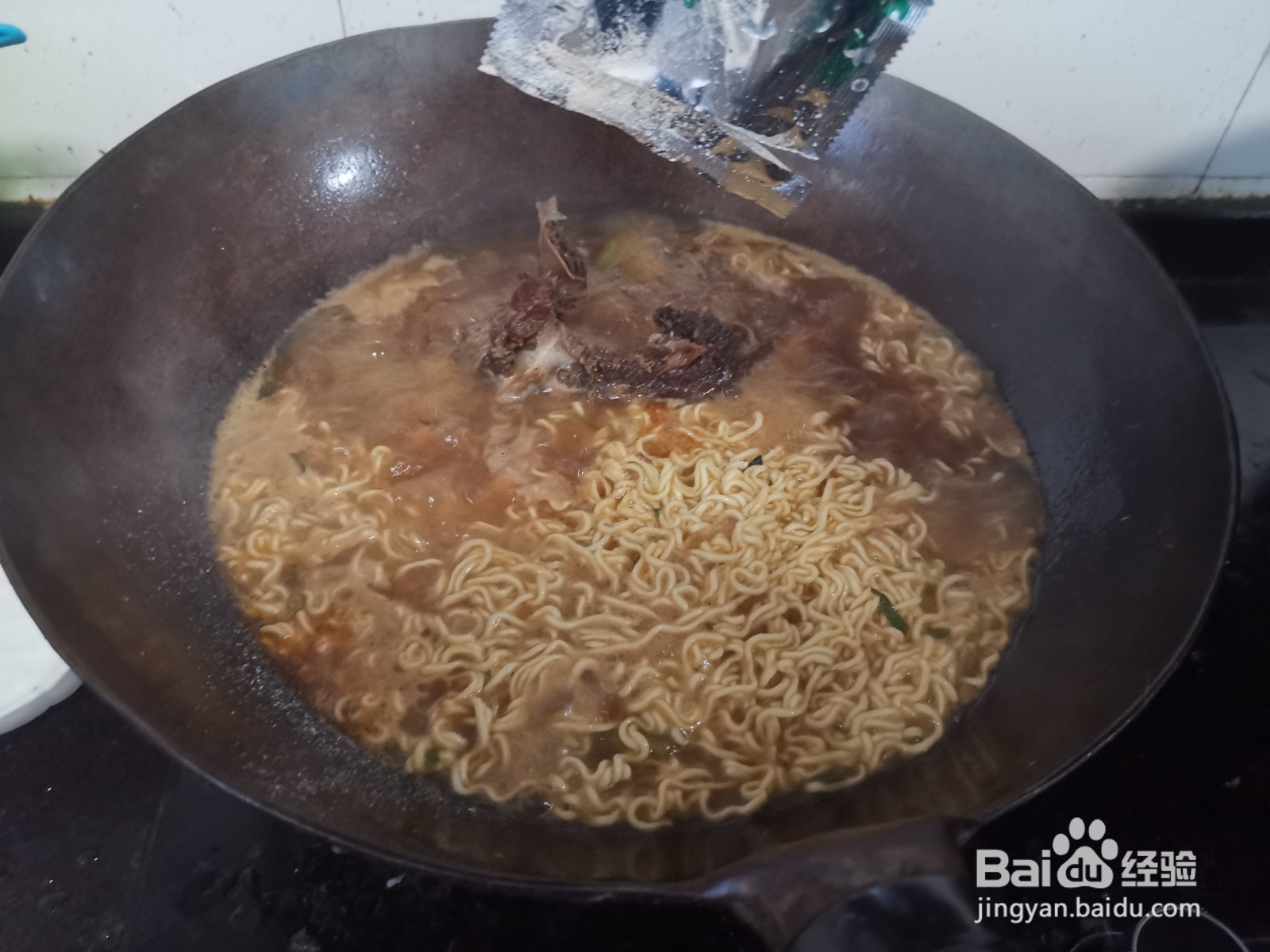 酱汤煮方便面