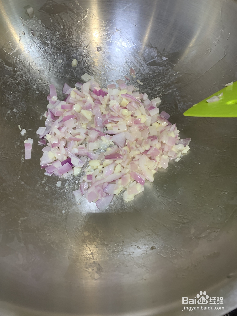 百吃不厌的白葡萄酒煮青口