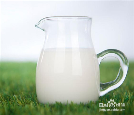 快速补水自制面膜 帮你省钱又好用的补水面膜