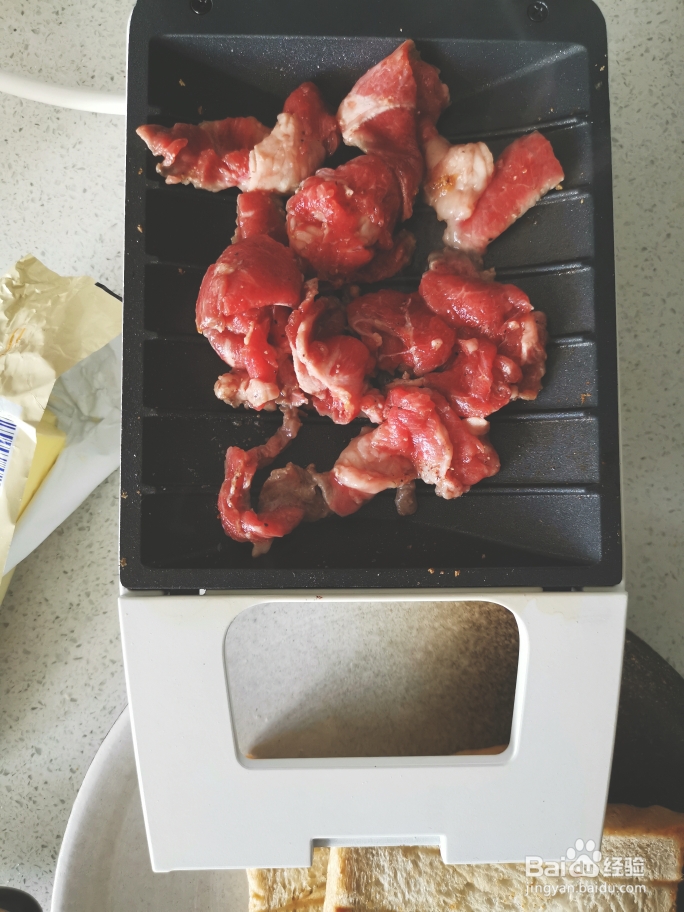 戒掉外卖的肥牛芝士蛋三明治