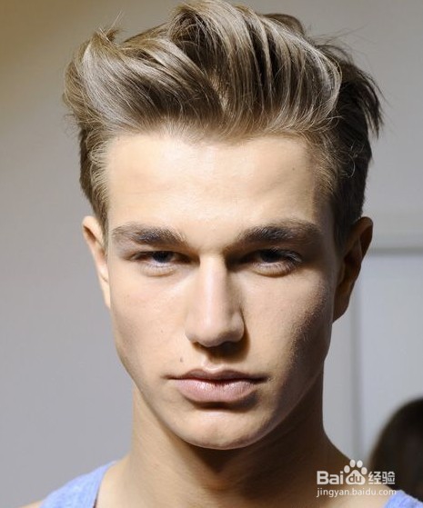 男模发型帅到爆选对发蜡很重要，赶快学起来吧