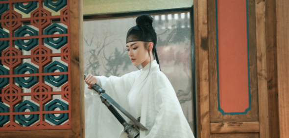 《雪中悍刀行》绣冬和春雷的区别是什么