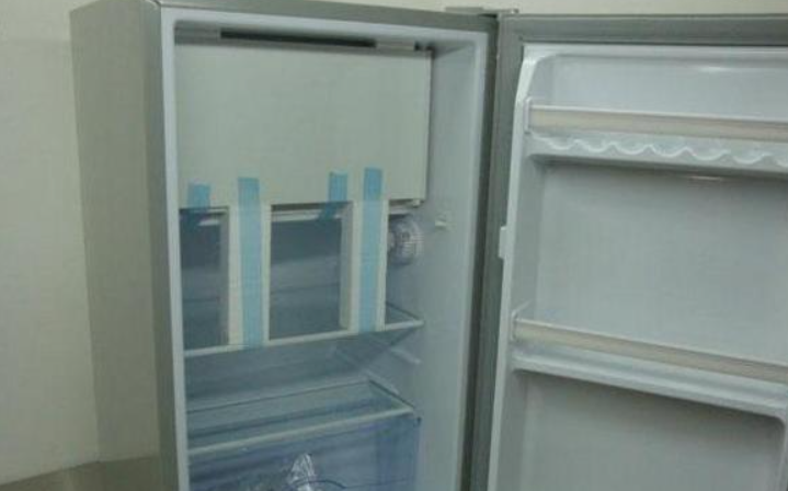 新冰箱启动十五分钟停十五分钟再启动是否正常还是有什么原因