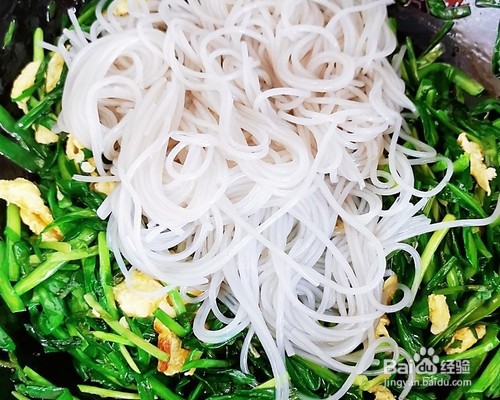 韭菜鸡蛋炒粉丝怎么做