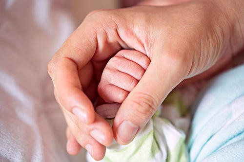 “五险一金”中的“生育险”对男的有什么用