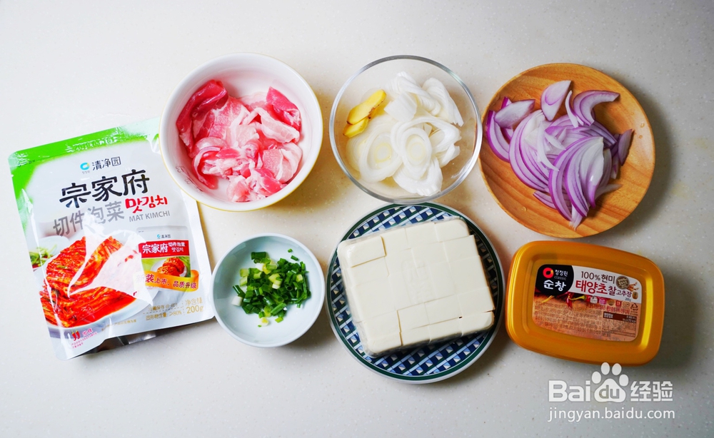 毫无压力做泡菜豆腐汤