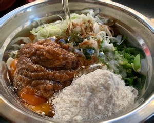 下饭菜辣椒焖子