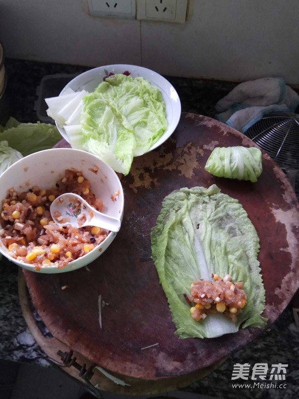 白菜鸡肉包的做法