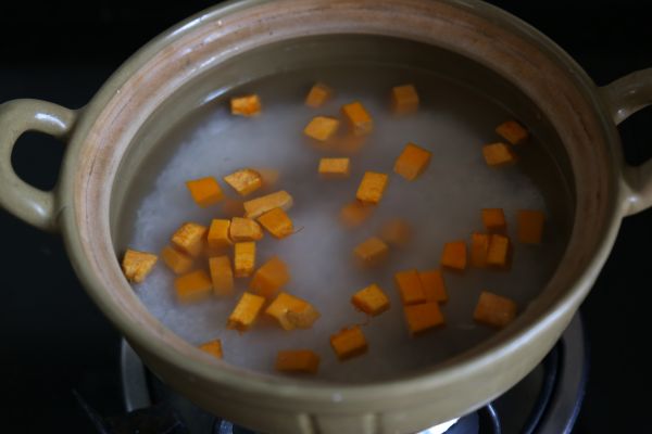 鸡肉南瓜粥#柏翠辅食节-营养佐餐#