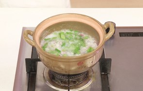 家常菜：牛肚白菜粥