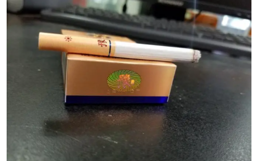 黄金叶cowboy带爆珠吗