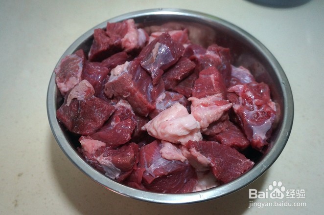 家常炖牛肉的做法