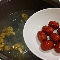 夏季怎么煲乌鸡汤