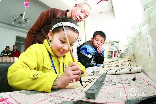 孩子几岁可以练字