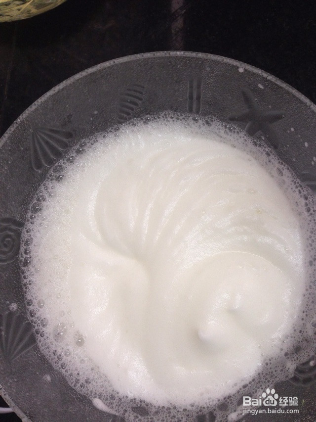 清明草香的蛋糕卷的做法