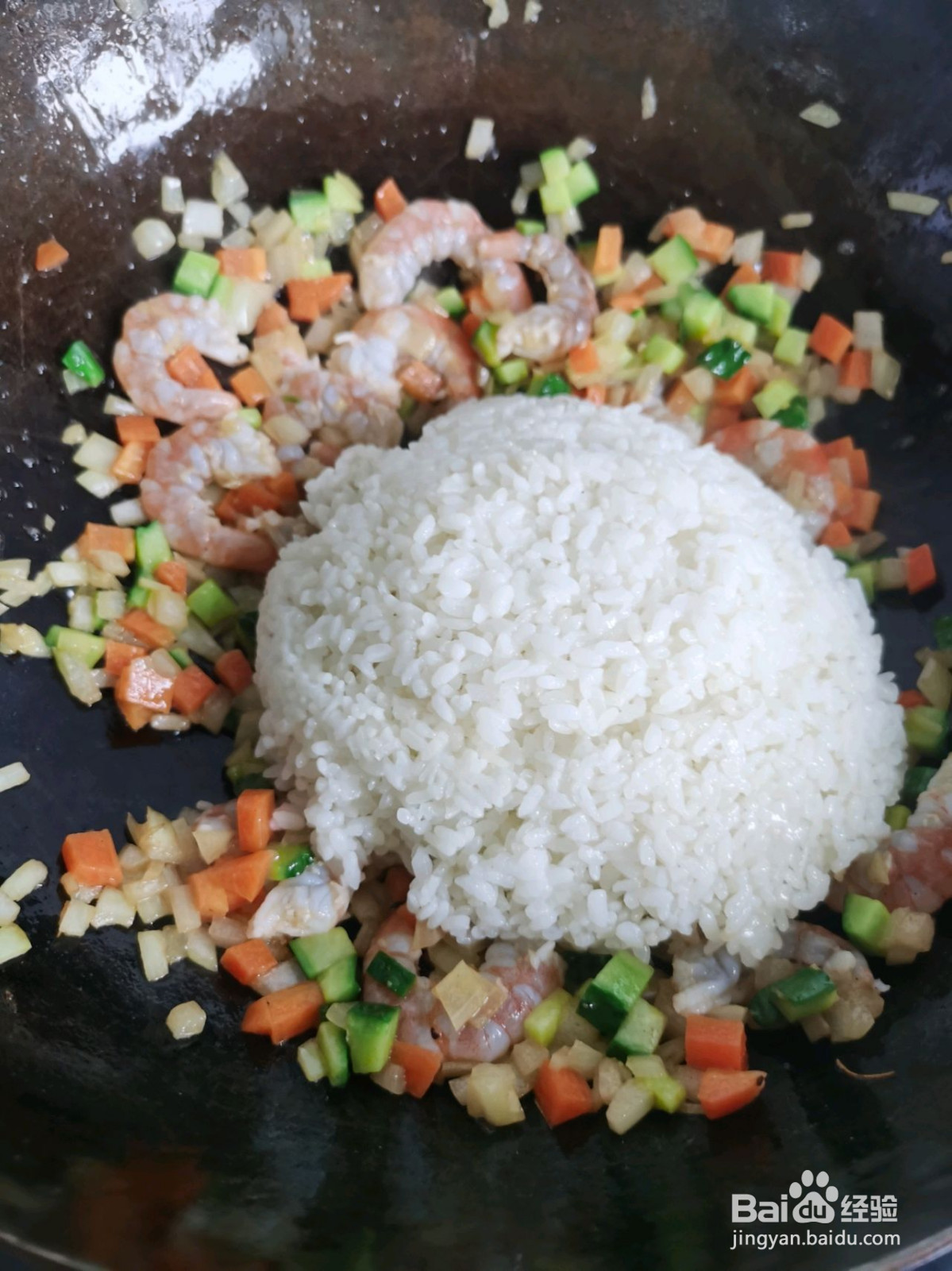 菠萝炒饭的做法