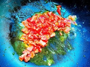 怎么做新鲜番茄意大利面