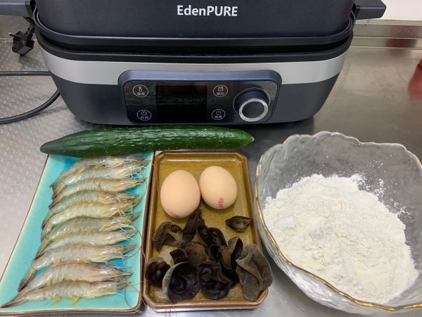 生煎烫面黄瓜虾饺