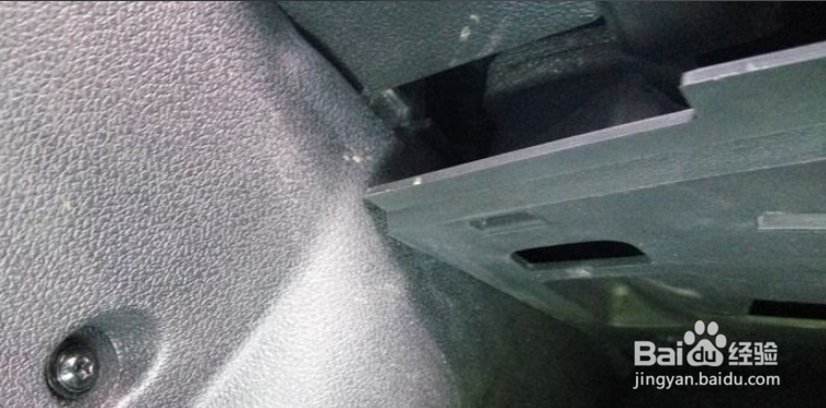 3008空调滤芯更换步骤如下