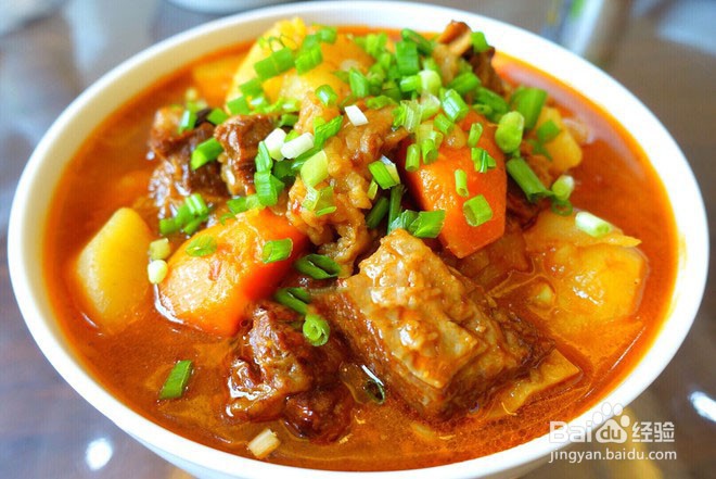 番茄土豆炖牛腩的做法详细教程（精品）